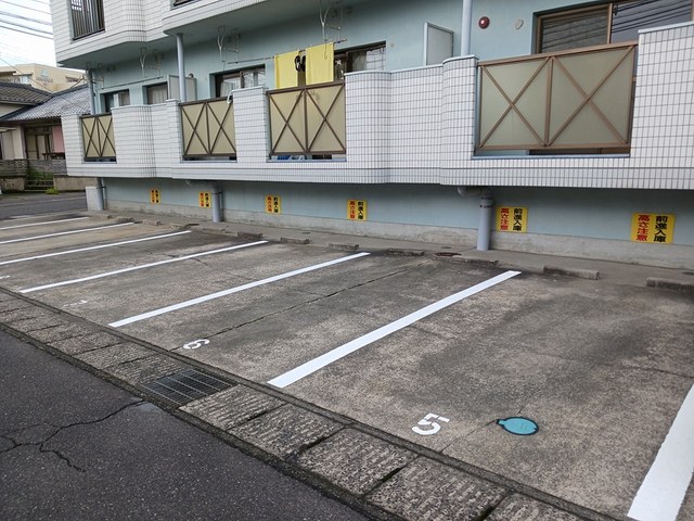 鹿児島県鹿児島市紫原３丁目 駐車場