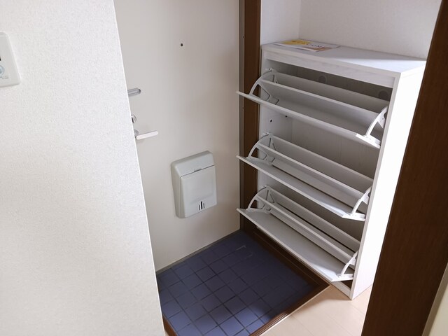 鹿児島県鹿児島市西紫原町 玄関