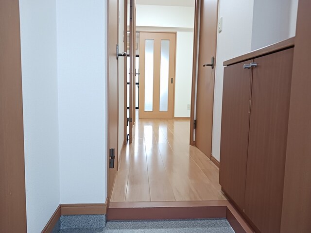 鹿児島県鹿児島市東谷山２丁目 玄関