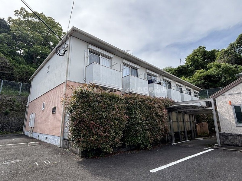 メゾンパリス坂之上 外観