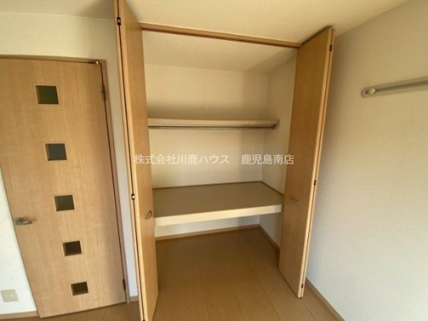 モナリエプライズＢ 収納