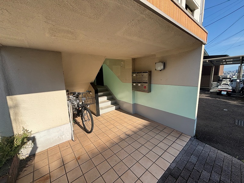 鹿児島県鹿児島市日之出町31-1 エントランス