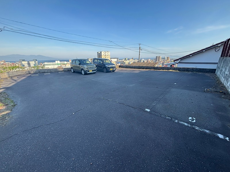 日之出駐車場 駐車場