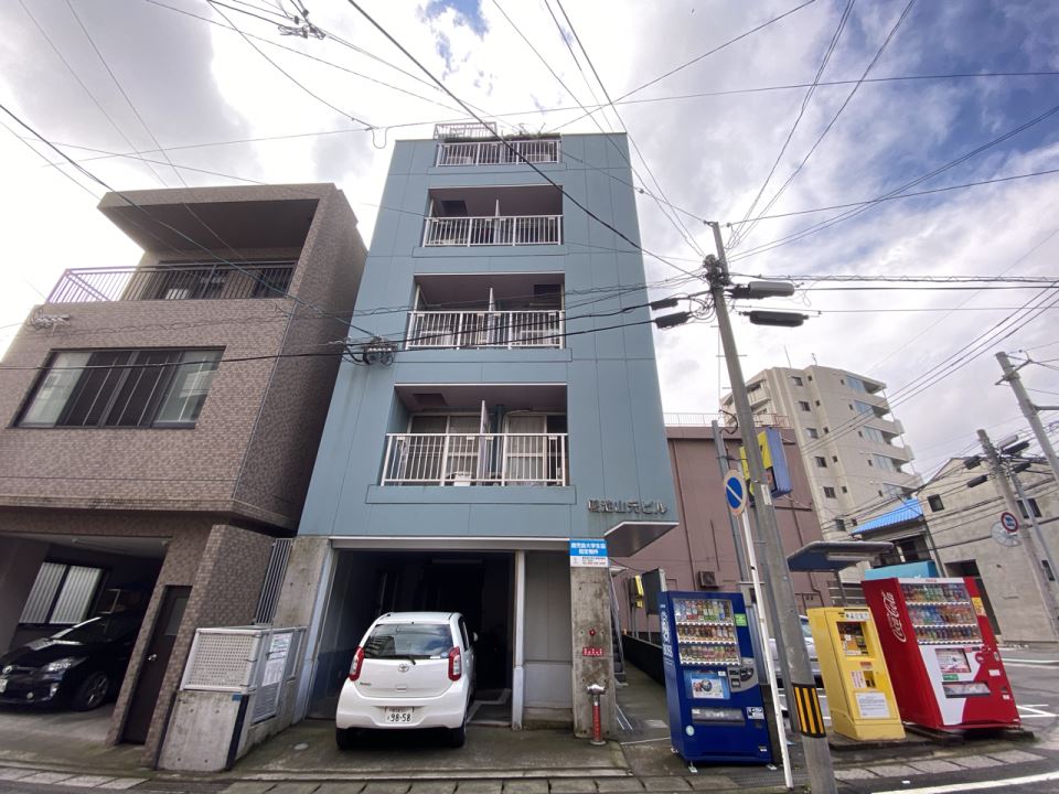 鴨池山元ビル 外観