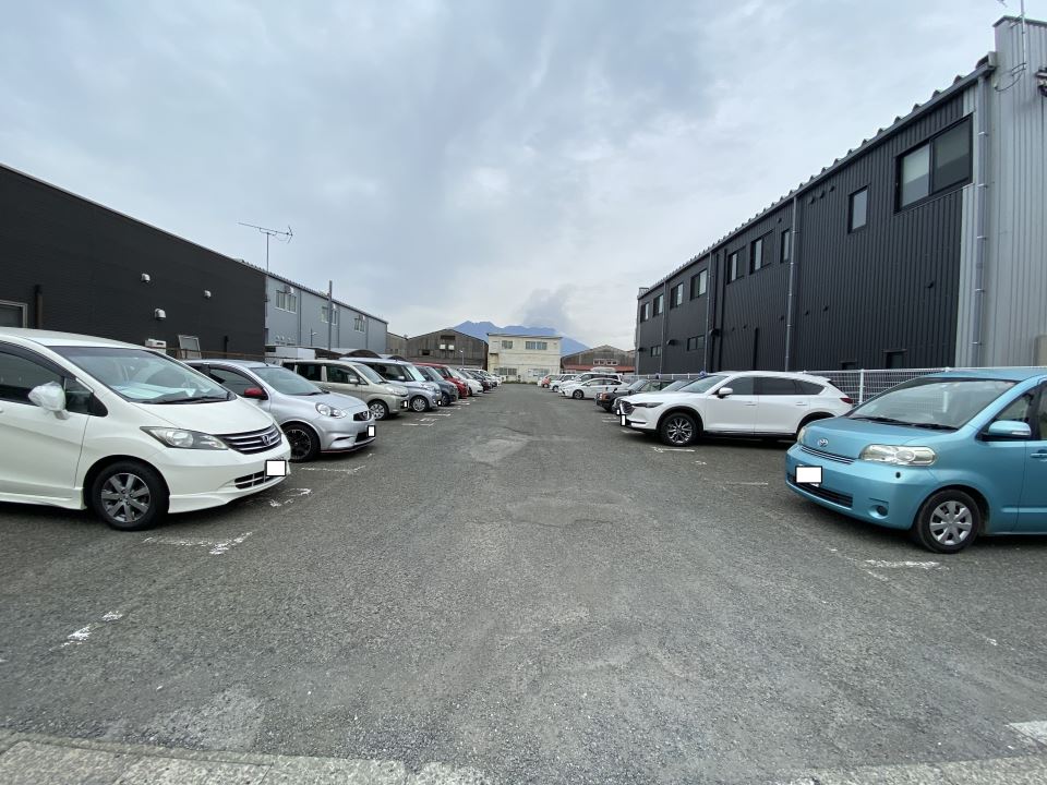 オート・スクウェアー錦江町 駐車場