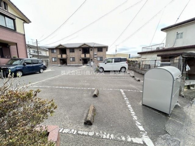 セジュールアンダンテ 駐車場