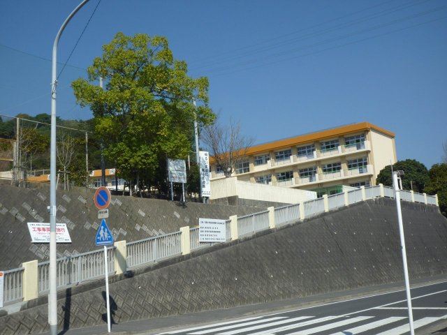 住吉ハイツ 小学校