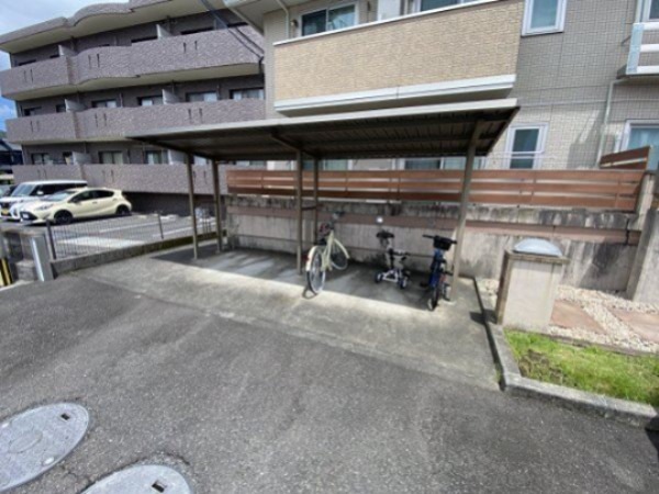 セジュールプルミエ　Ａ 駐車場