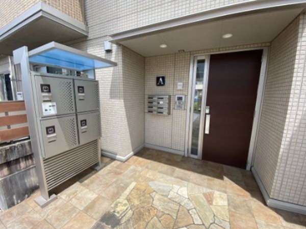 セジュールプルミエ　Ａ エントランス