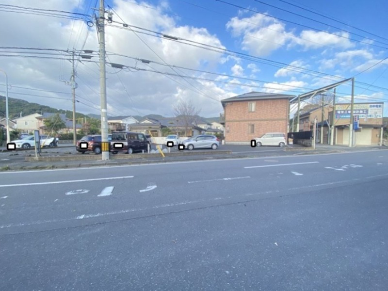 イクスピアリベマーイ 駐車場