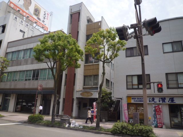 鹿児島華僑会館 エントランス