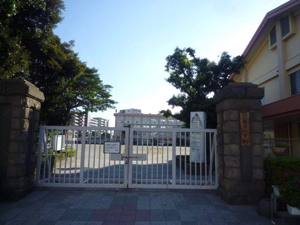 鹿児島華僑会館 小学校