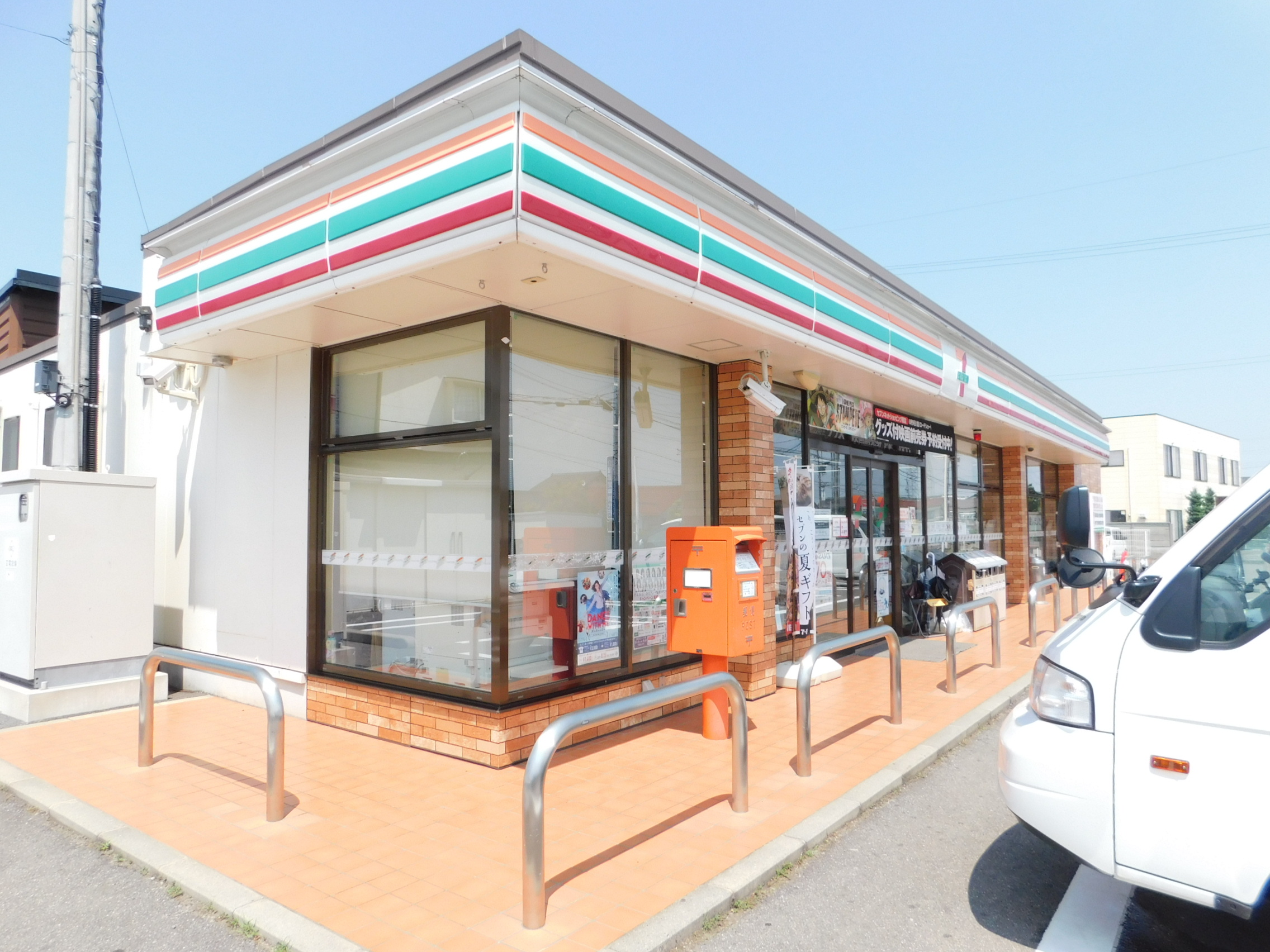 ヴィオーラ大門 コンビニ