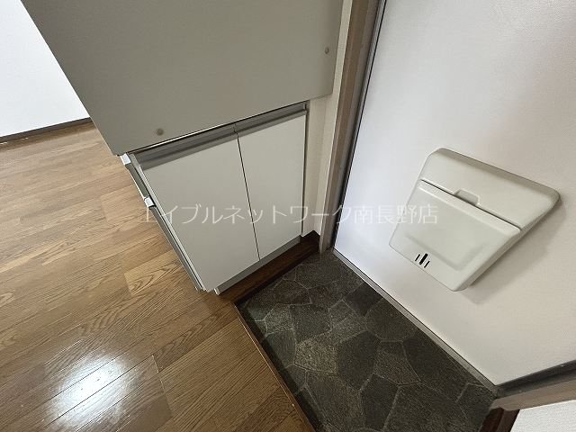 コーポひまわり 収納