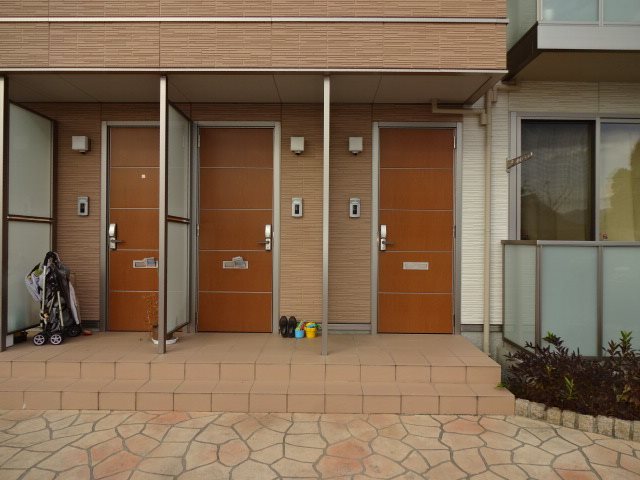 シャーメゾン青木島 エントランス