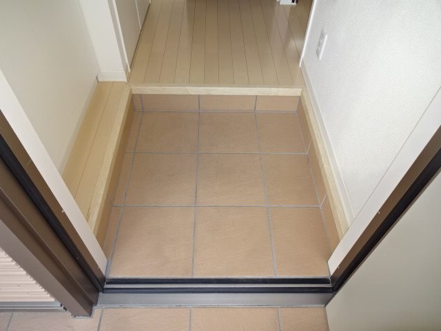 シャーメゾン青木島 玄関