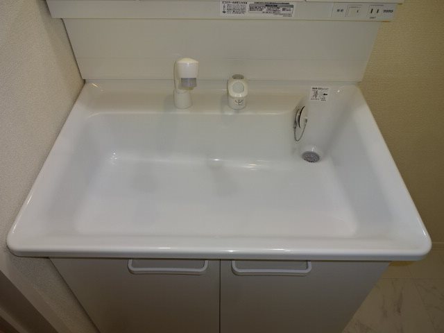 シャーメゾン青木島 洗面所