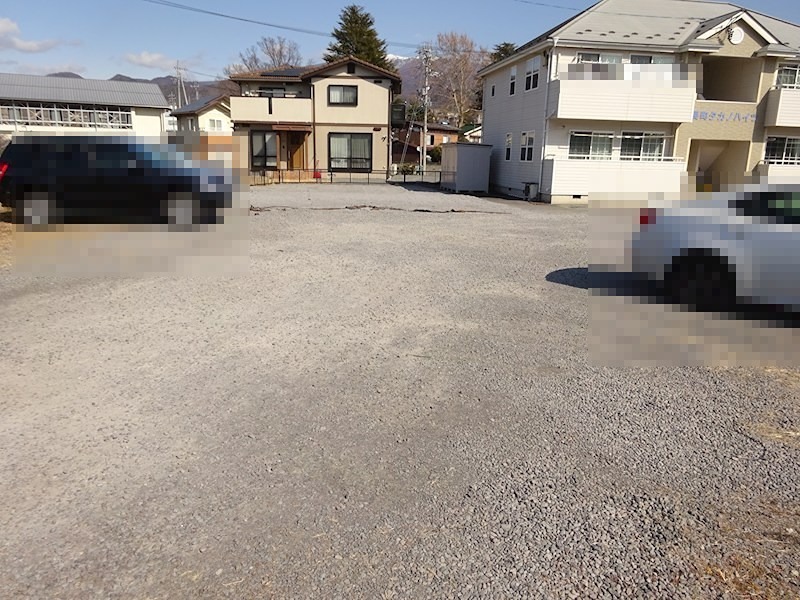 ハイツタカノ 駐車場