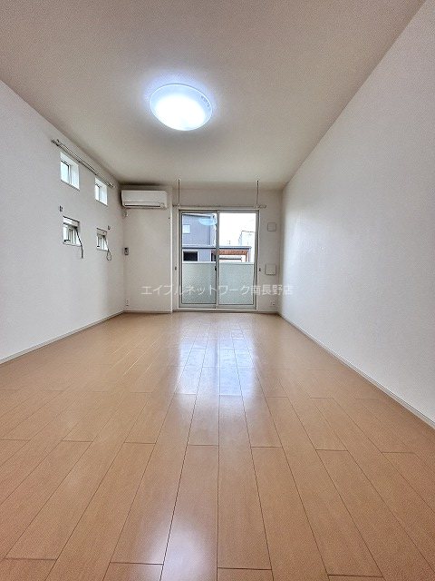 サンリット青木島 リビング