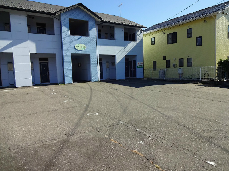 うえすとこーと21 駐車場