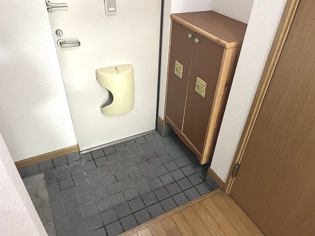 うえすとこーと21 玄関