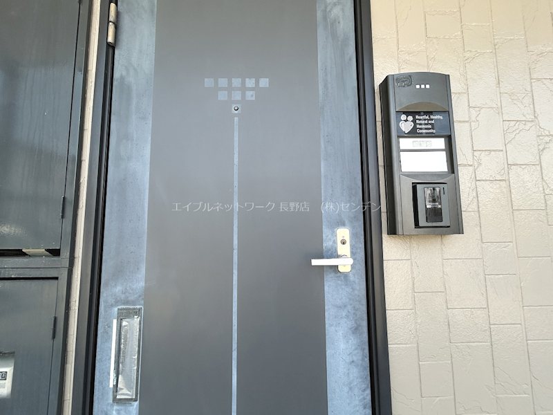 サンガーデンワカツキＡ棟 玄関