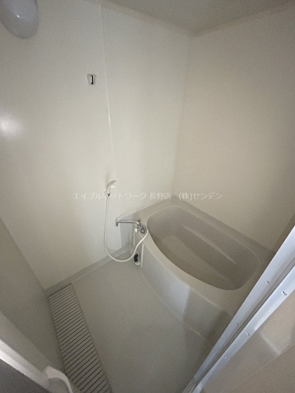 サンガーデンワカツキＡ棟 風呂画像