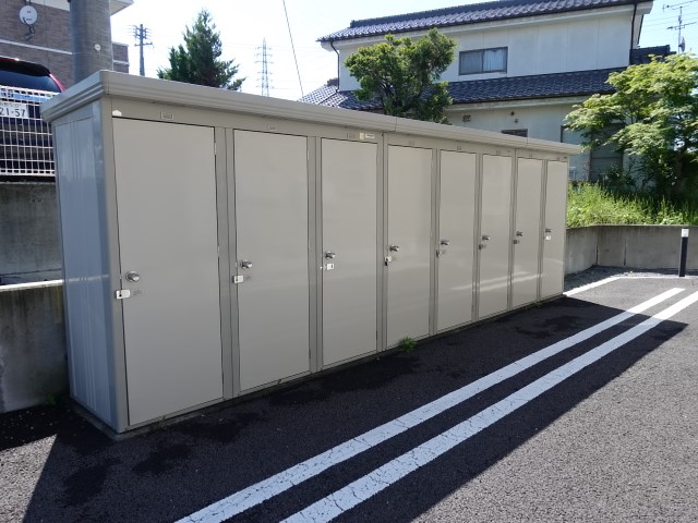 イーストB その他