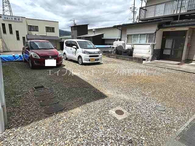 ケーズハウス 駐車場