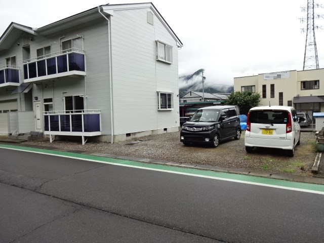 ケーズハウス 駐車場