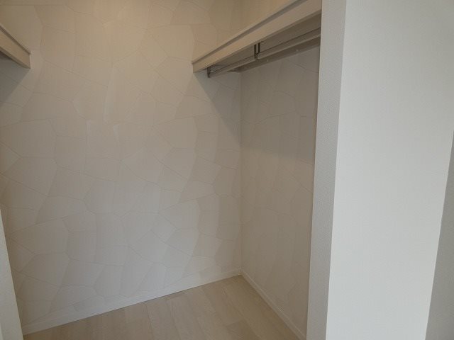 メゾンルミエールＡ 収納