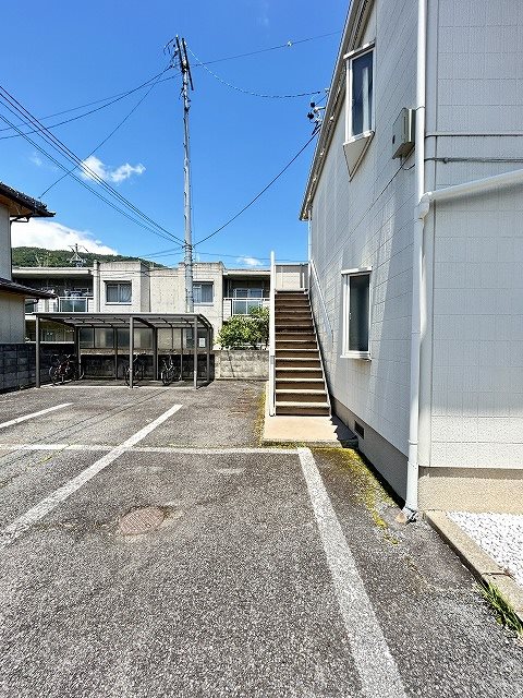 ロワール箱清水 エントランス