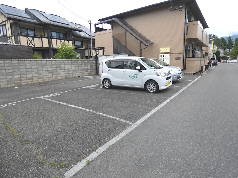 エスポアールＡ棟 駐車場