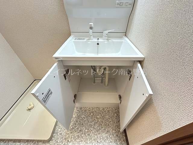 サープラス　ブライト 収納