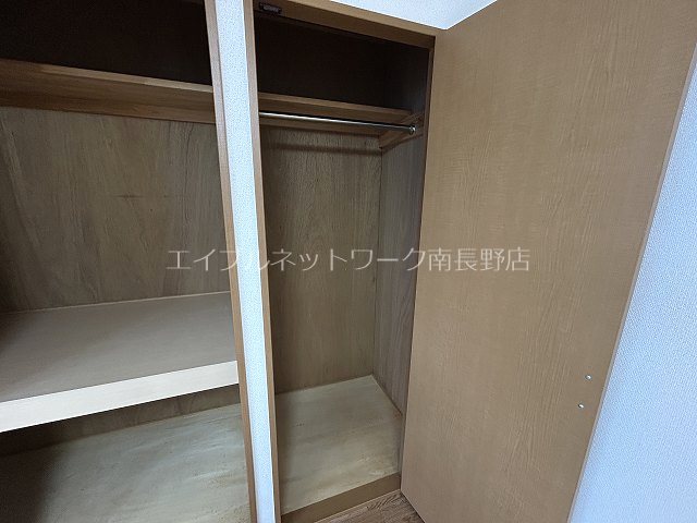 サープラス　ブライト 収納