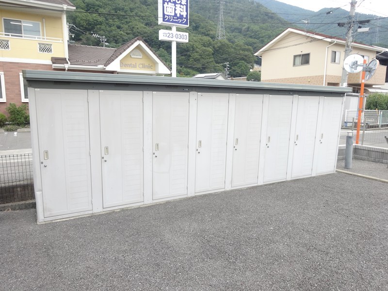 グリーンオアシス・Ｋ 駐車場