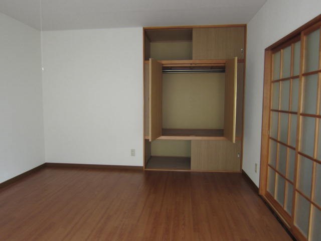 サニーハイツジョイフル 収納