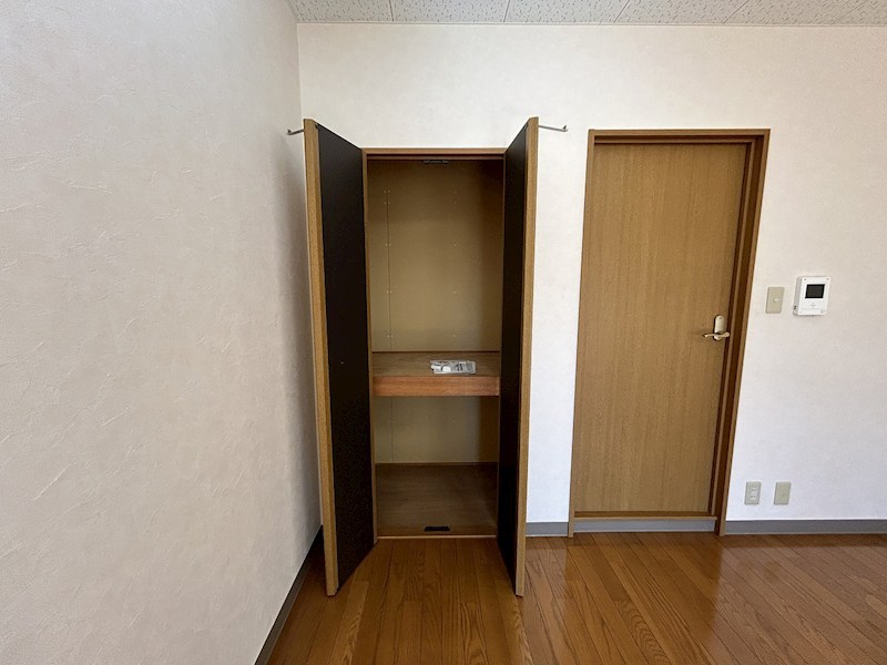 ピュア長地 収納