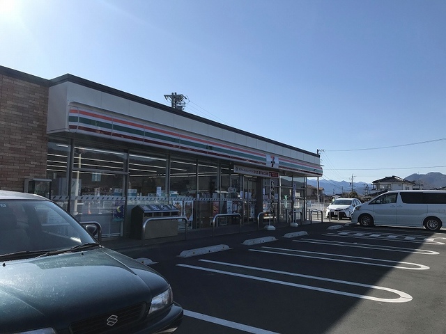 イリーデトウール コンビニ