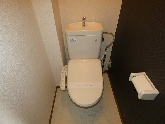 ボーンルリＣ トイレ