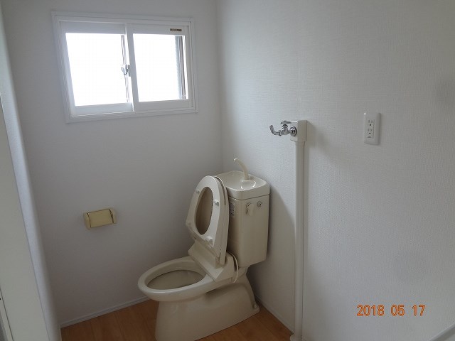ハイツ御園 トイレ