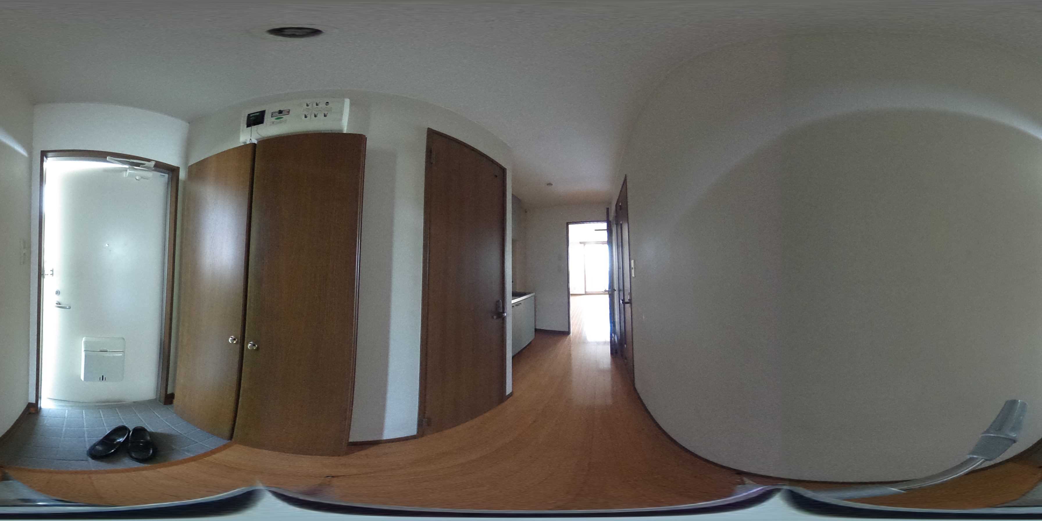 カーサ箱清水１ 玄関