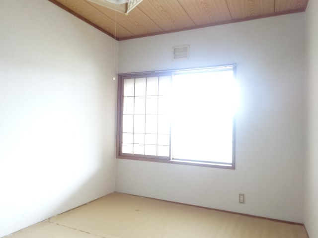 長野県東御市田中 ベッドルーム