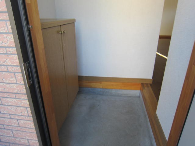 アサヒハイツ上溝10 玄関