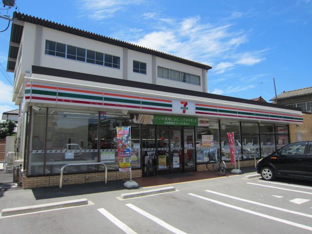 いつぼハイツ コンビニ