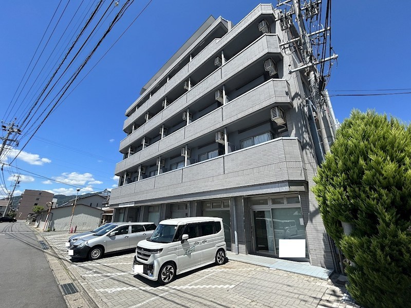 ウィンベル東館 外観