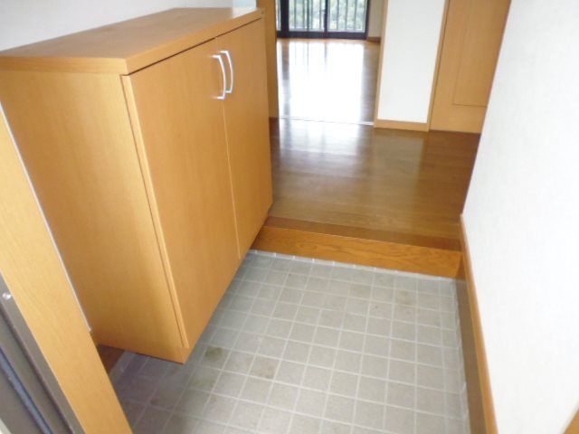 エムタウン 玄関