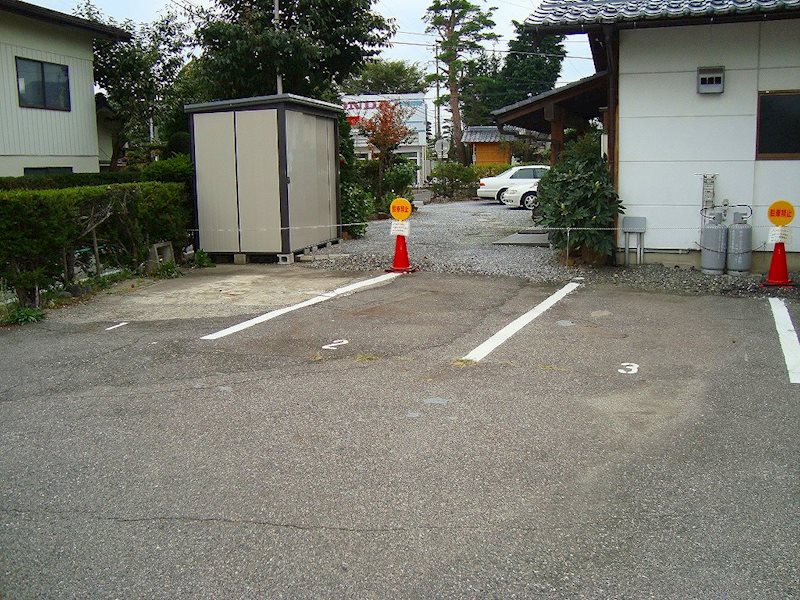 Ａｊａｒｉ Ｈｏｕｓｅ 駐車場