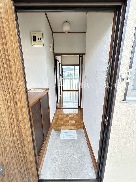 イーストワン 玄関