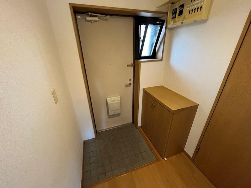 エクセリーナ咲 玄関
